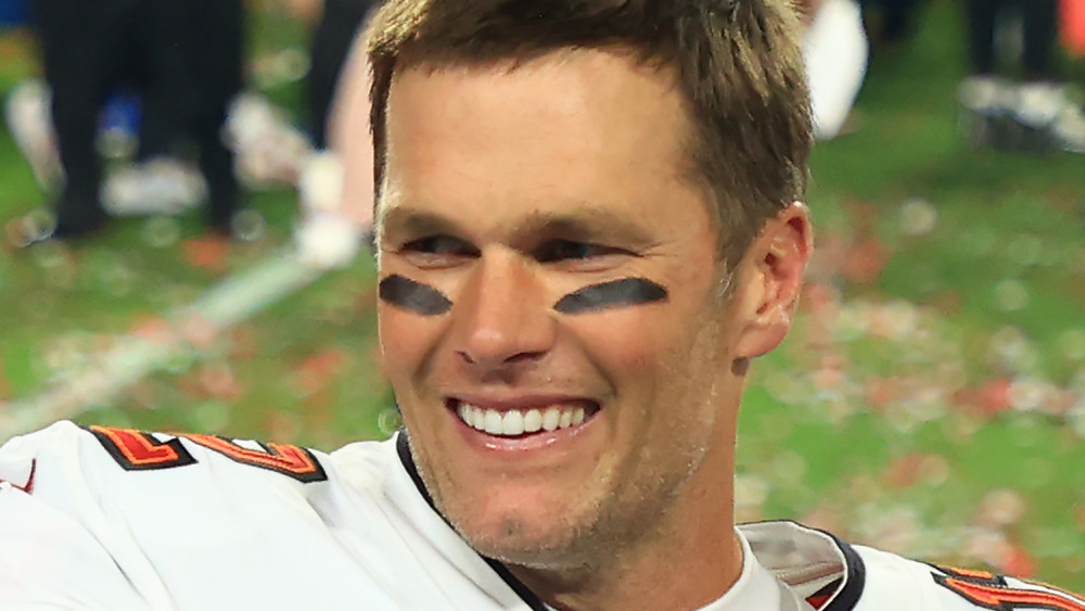 You are currently viewing Are Tom Brady’s Teeth Real?
