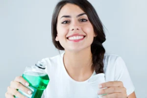 Read more about the article Best Mouthwash for Dental Implants Recommended by Dentists