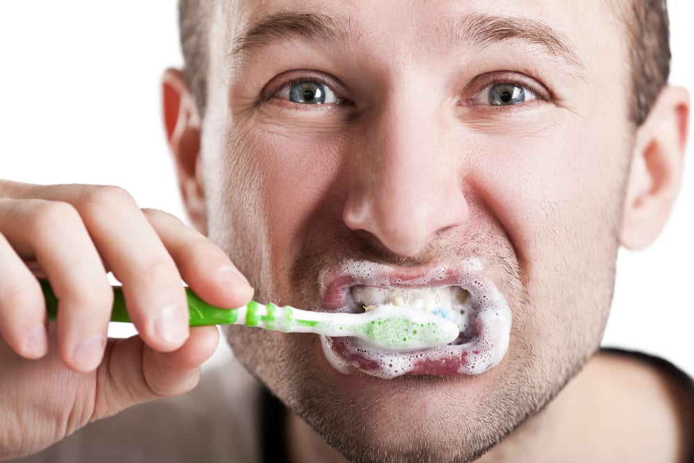 You are currently viewing 7 Cheap Ways Get Rid of Toothpaste Taste After Brushing