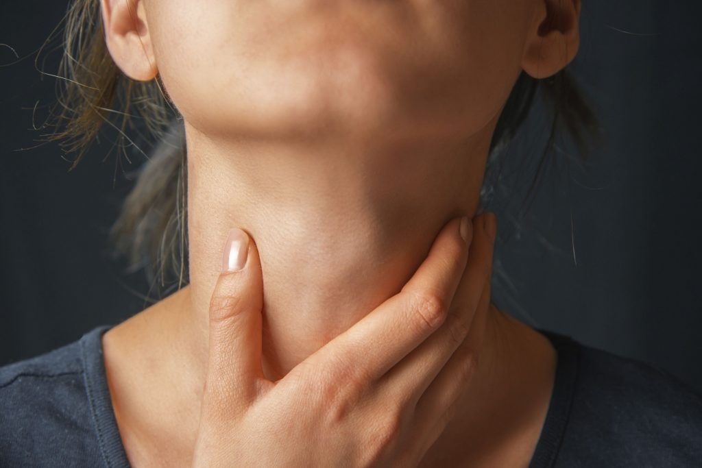 You are currently viewing Having a Sore Throat After Wisdom Teeth Removal? Why and How to Treat It