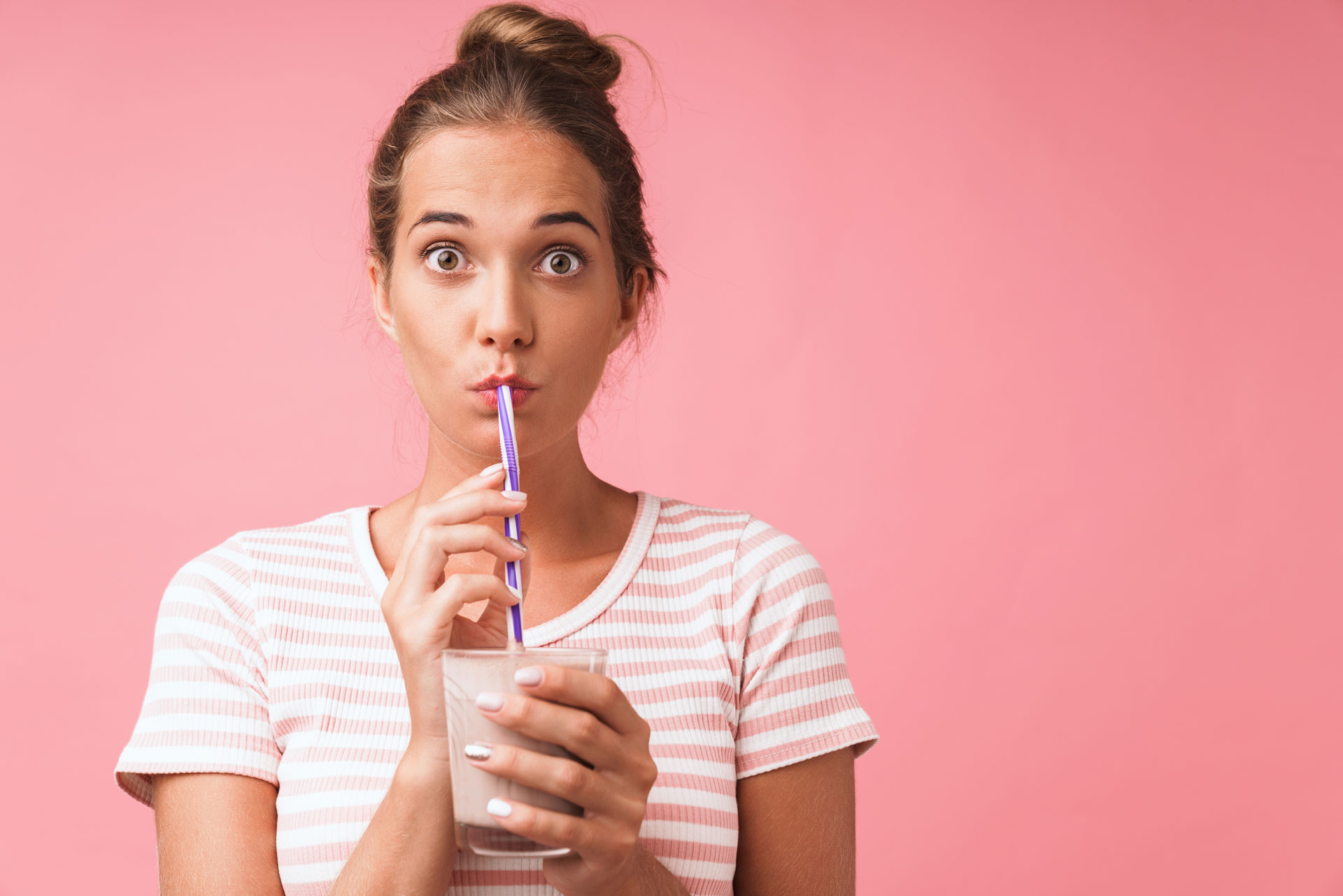 You are currently viewing When Can I Use a Straw After Wisdom Teeth Removal and Why?